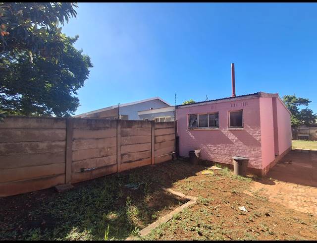 3 BEDROOM HOUSE FOR SALE IN SASOLBURG EXT 1